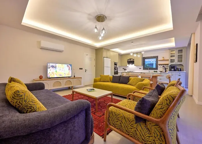 Luxury Villa In The Center Of Fethiye - Ezel Hanim