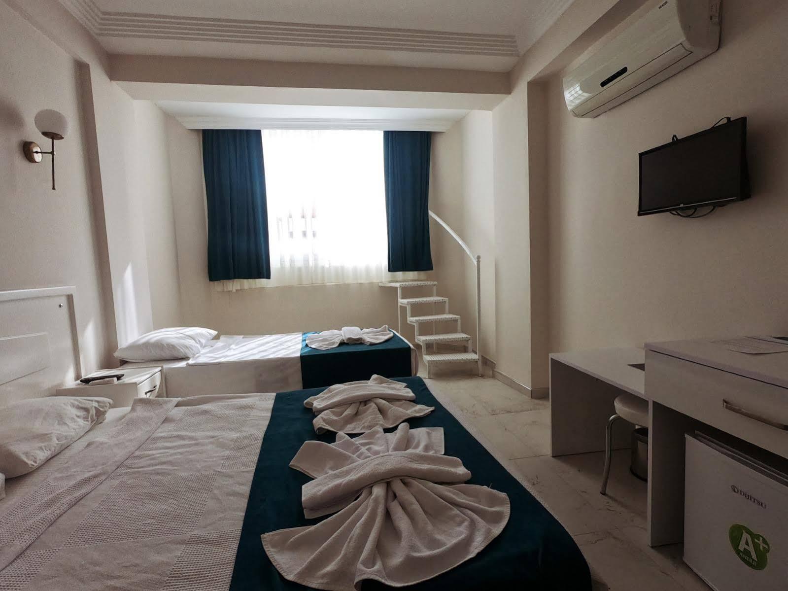 Aquila Otel 3*