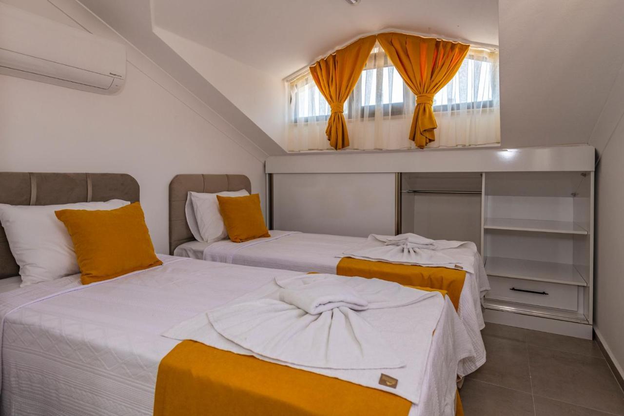 Villa Salkim- 4 Bedroom In Oludeniz Fethiye