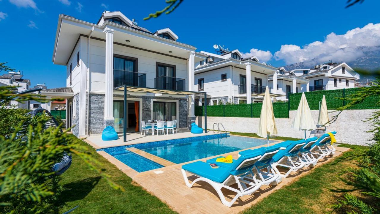 Hisar 1 - 4 Bedroom In Hisaroenue
