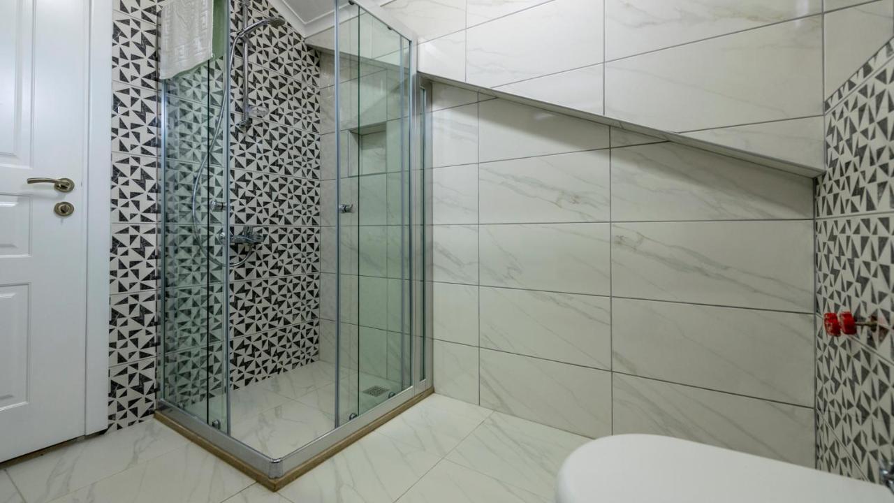 Hisar 1 - 4 Bedroom In Hisaroenue *