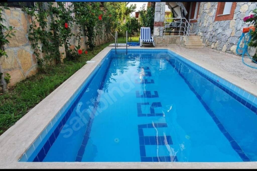 Baris Manco Bulvari Villa *
