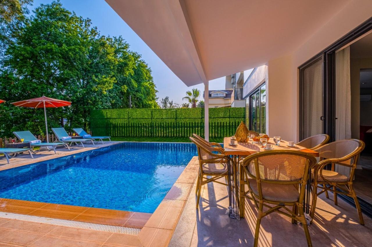 Infinity Lily 2 Villa