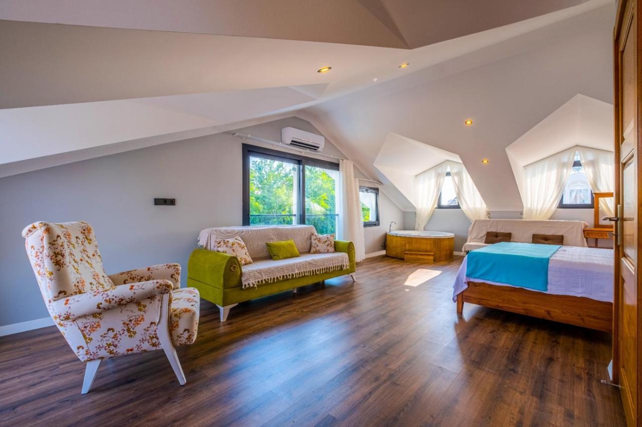 Infinity Lily 2 Villa *
