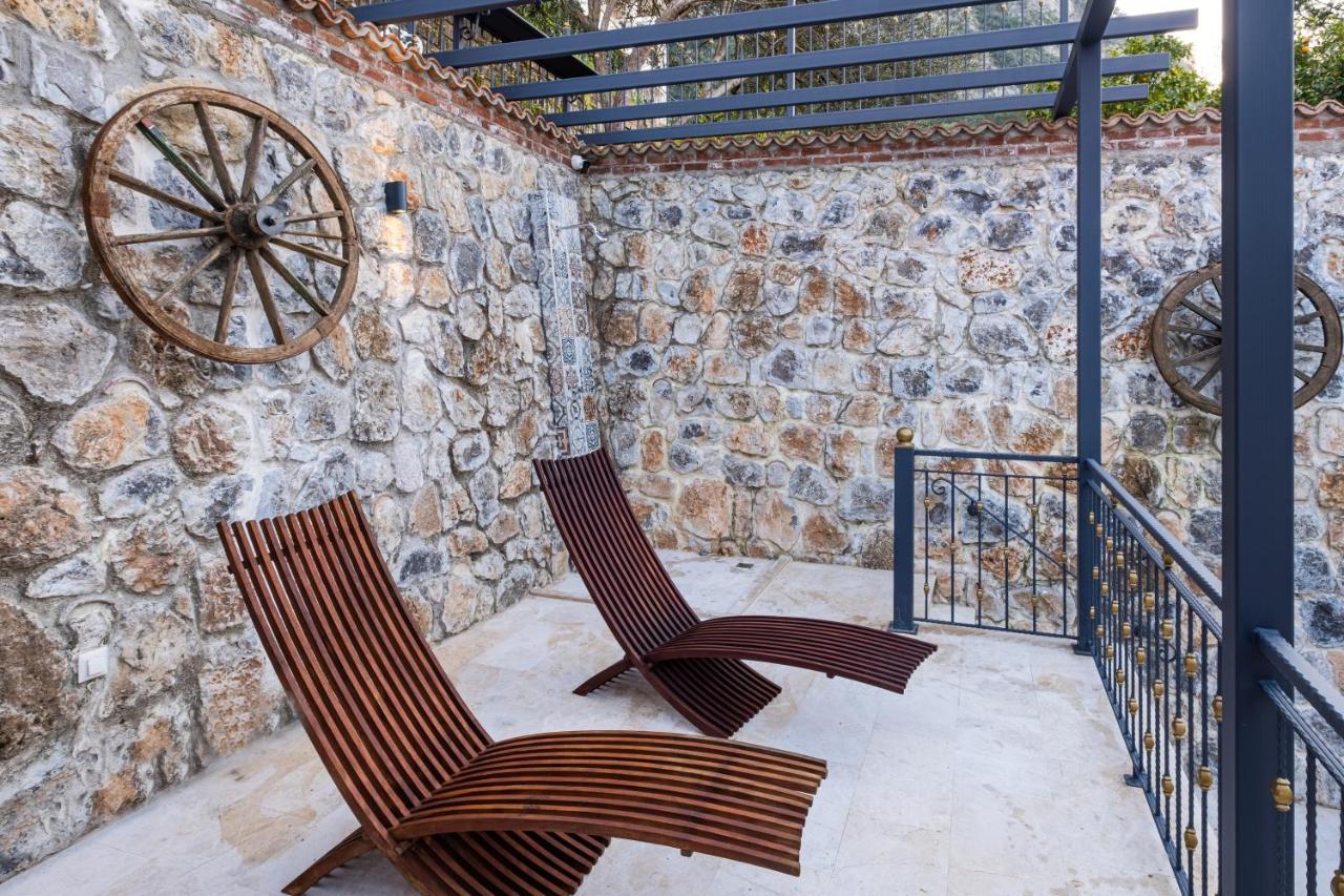 Luxury With Seaview At By Solo Villa