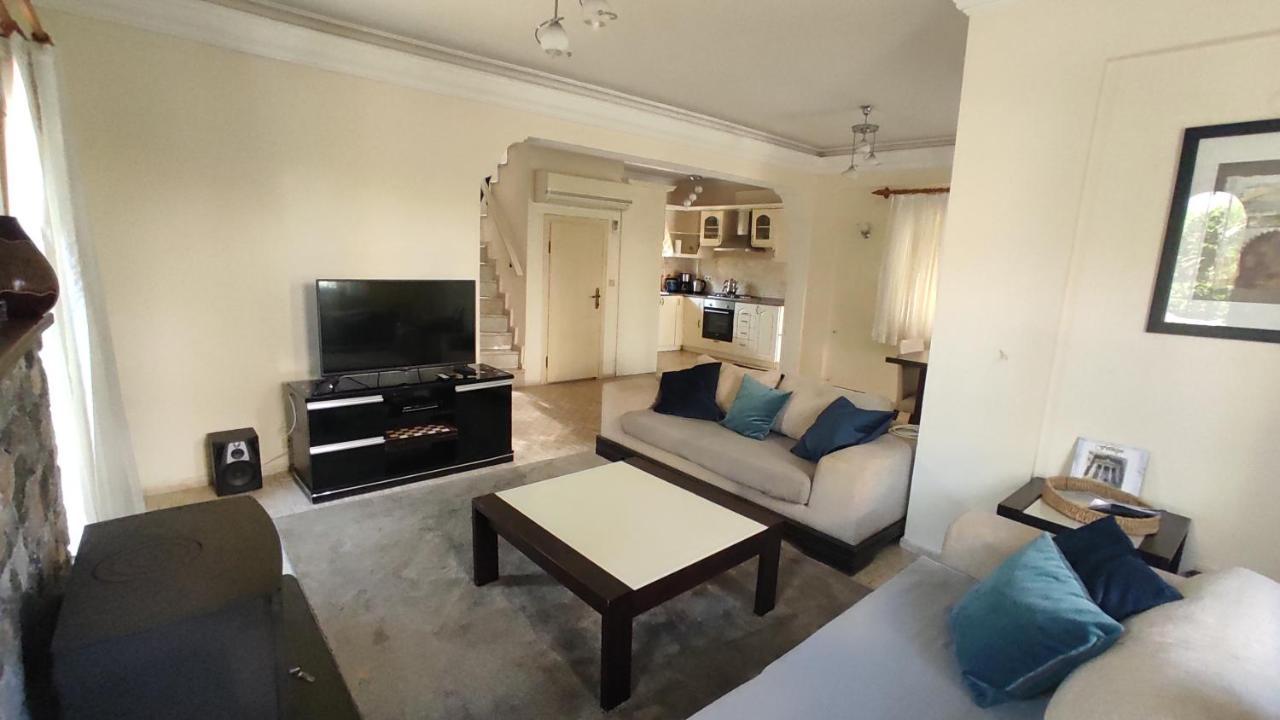 Phoenix Villa