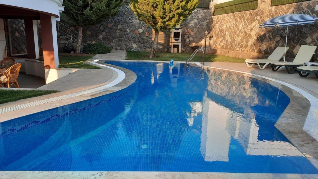 Demirci