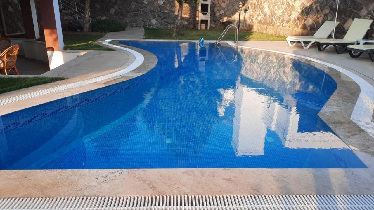 Demirci Villa