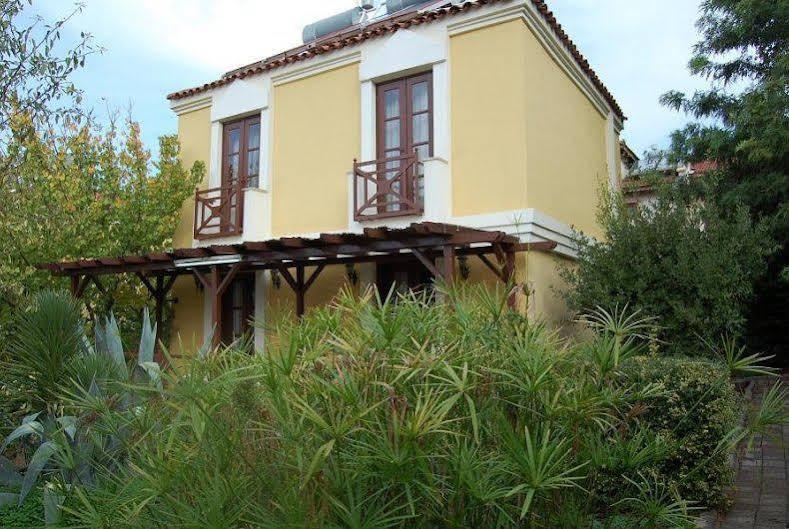Gondol Aparthotel 2*
