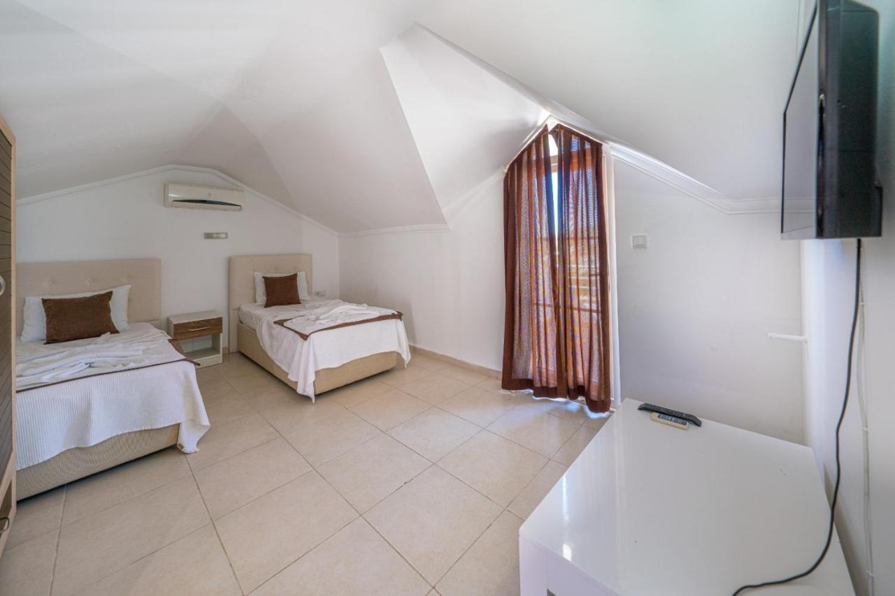Pine 6, In Hisaroenue, Turkey Villa Fethiye