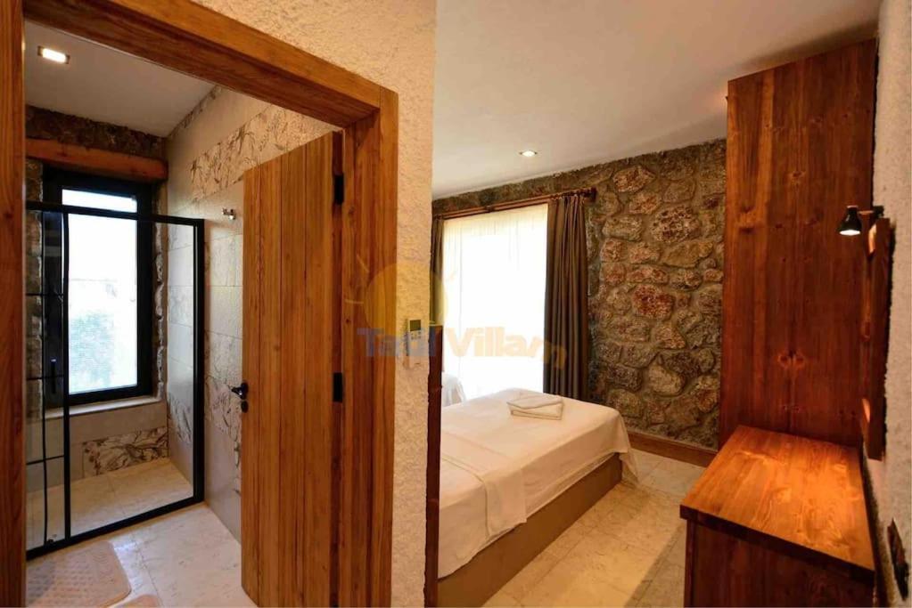 Reddoors *