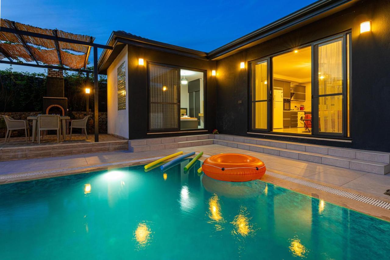 Murphy Villa