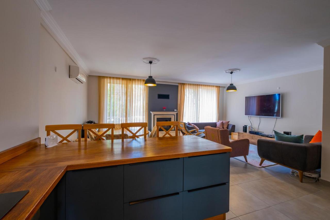 Villa Salazzo çalış Beach