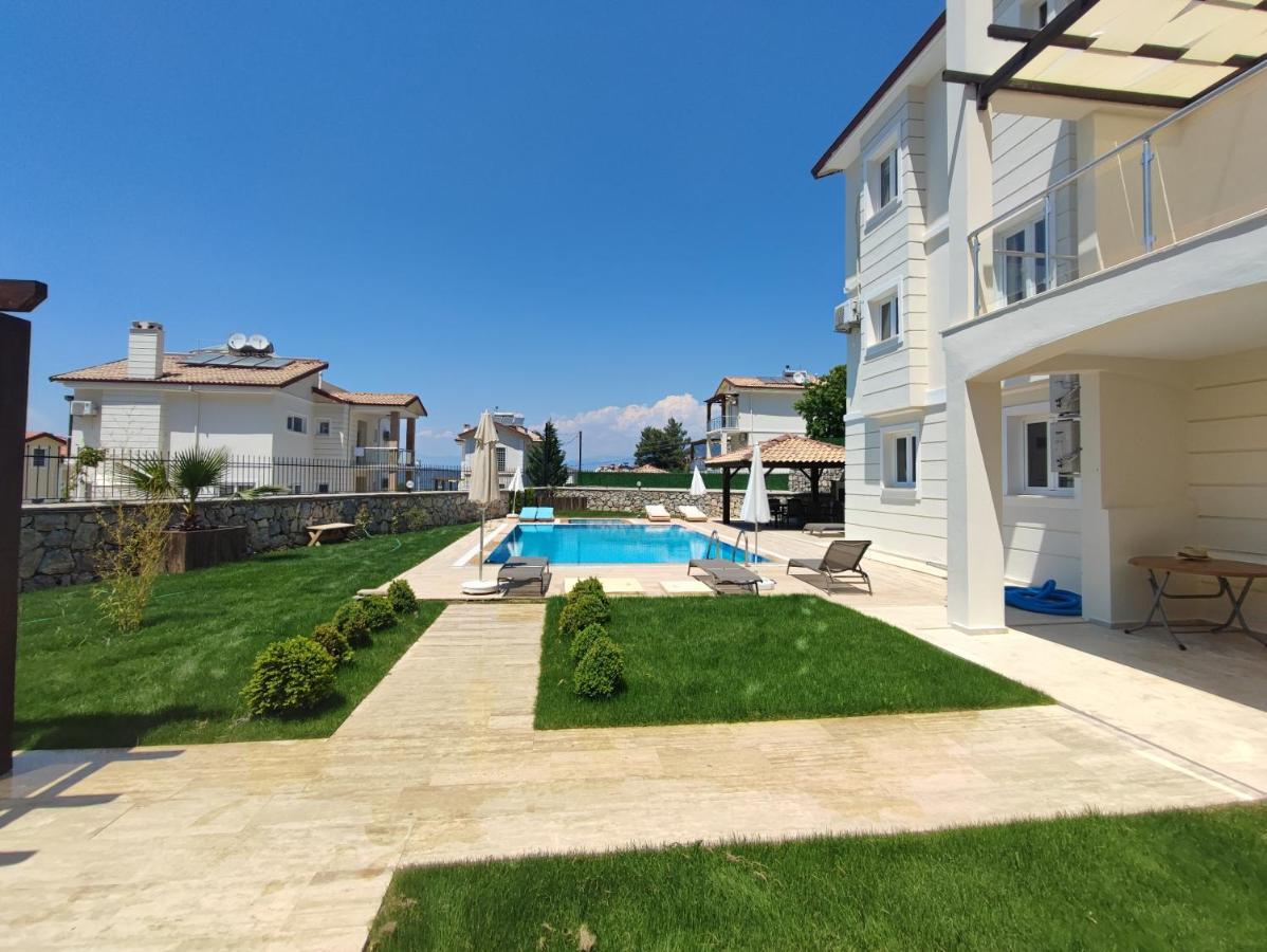 Lillyrose Villa