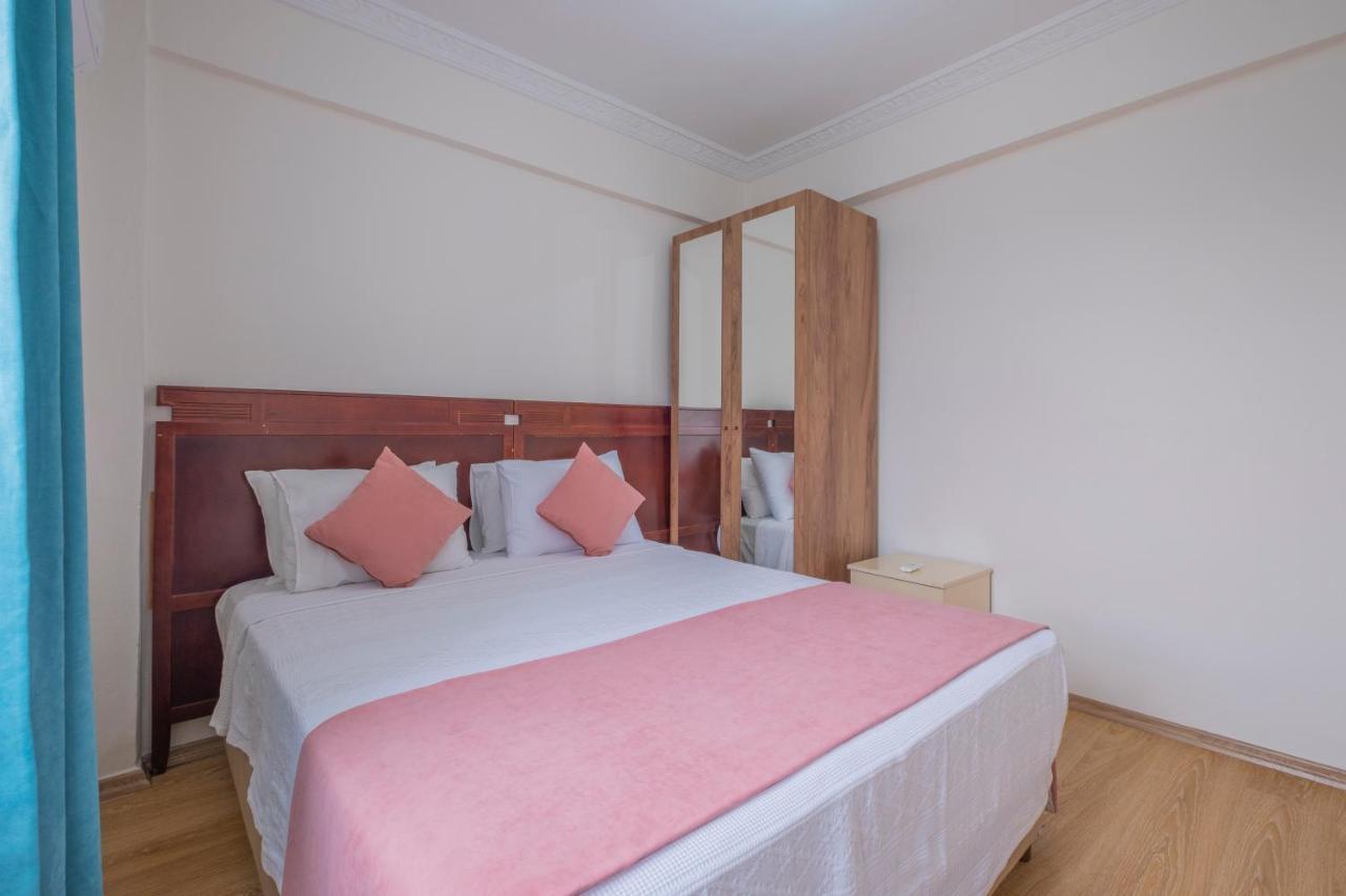 Apartment Infinity Oldtown Apartment, Located In City Center *