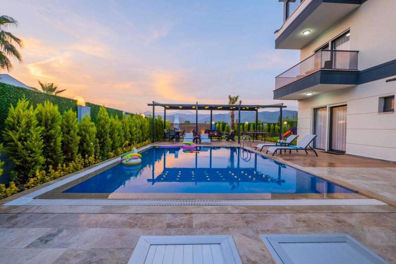 Fethiyede Denize Yakin Super Luks Villa *