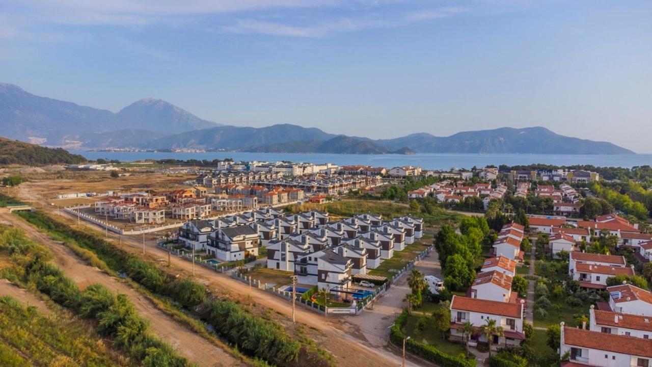 Villa Fethiyede Denize Yakin Super Luks