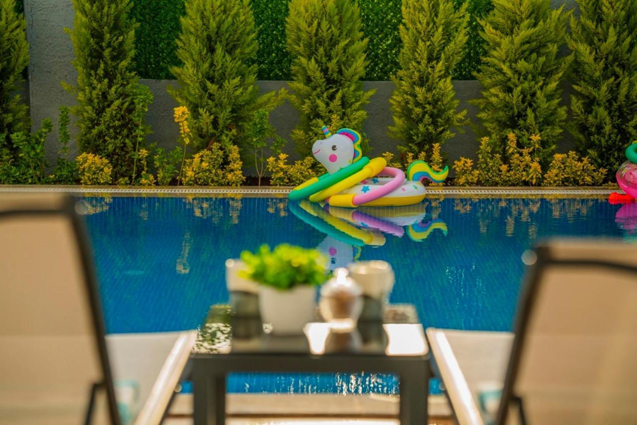 Fethiyede Denize Yakin Super Luks Villa Fethiye