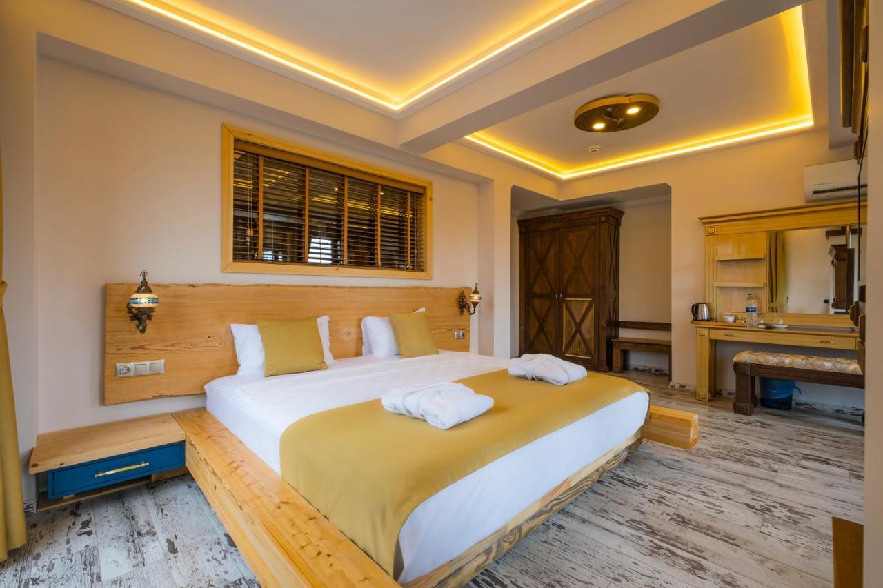 Reis Royal Hotel
