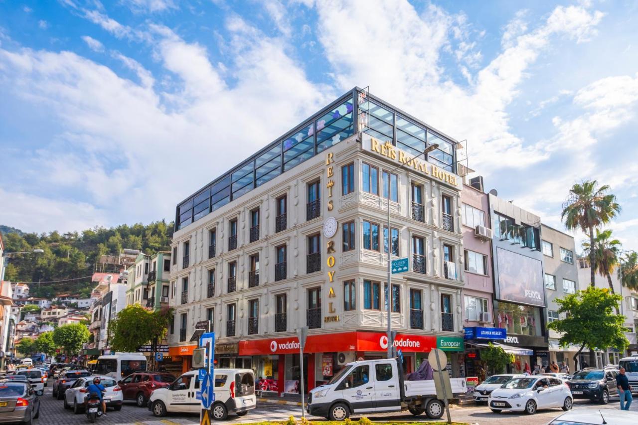 Reis Royal Hotel 3*