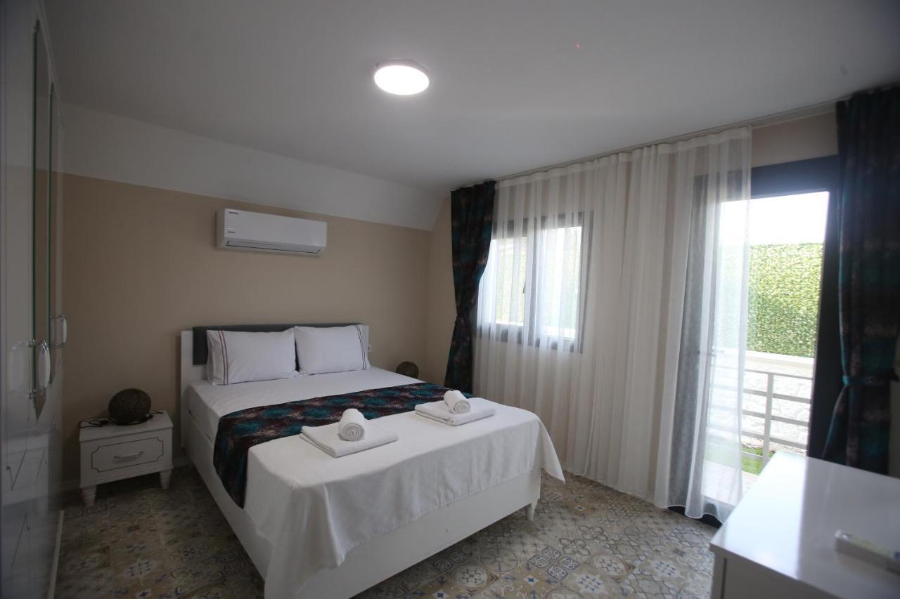 Villa Vega Villalari *