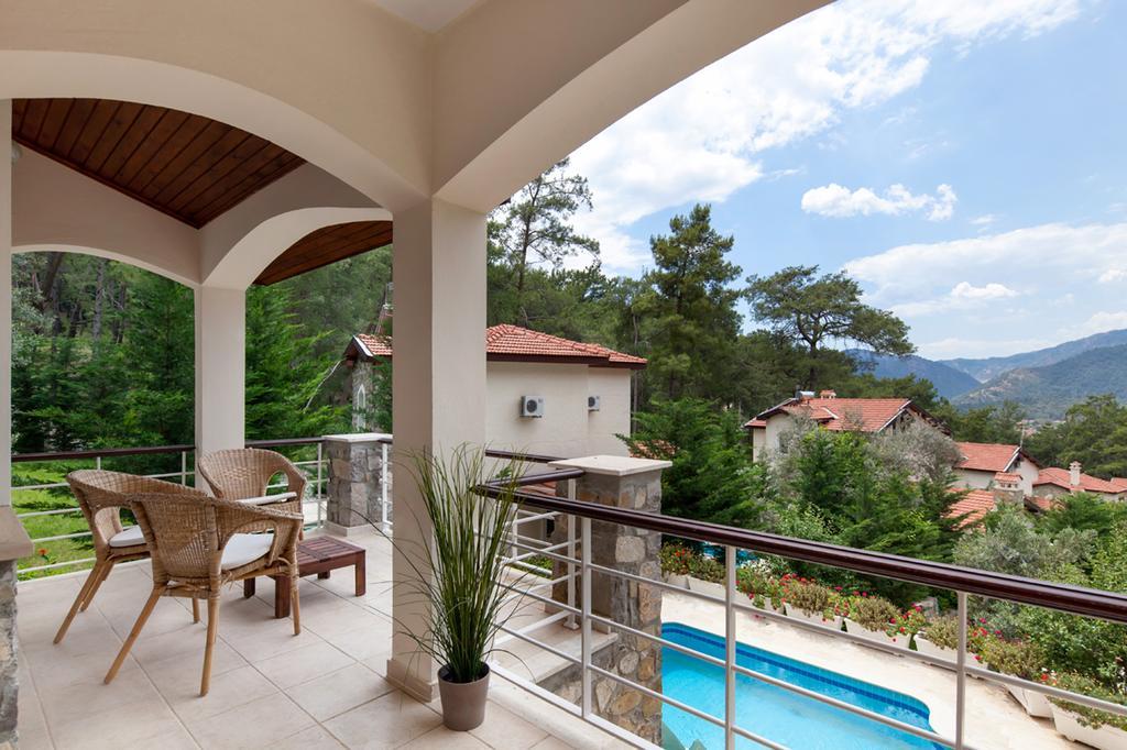Goecek Vineyard Villas *