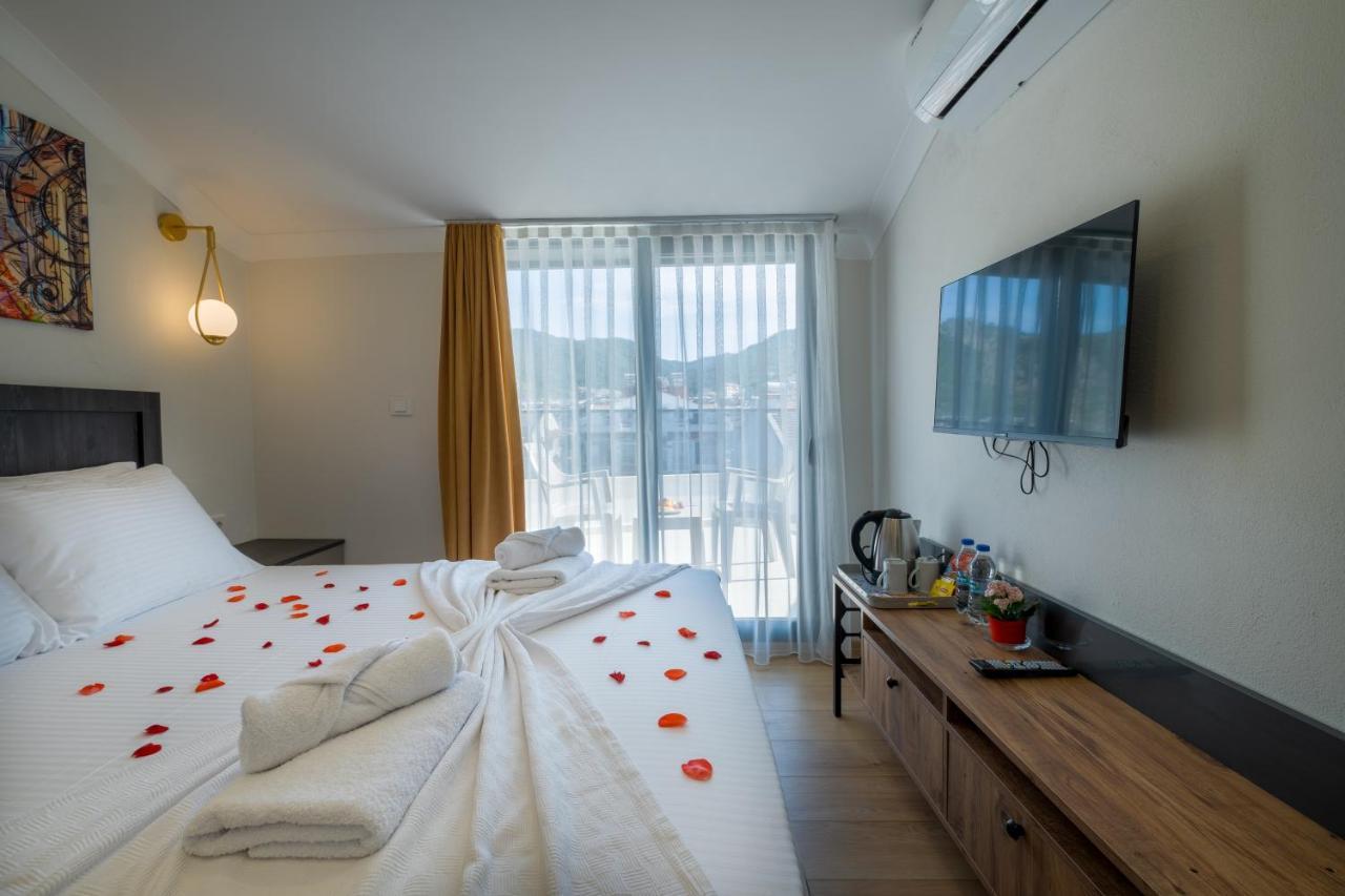 Tanrise Aparthotel 5*