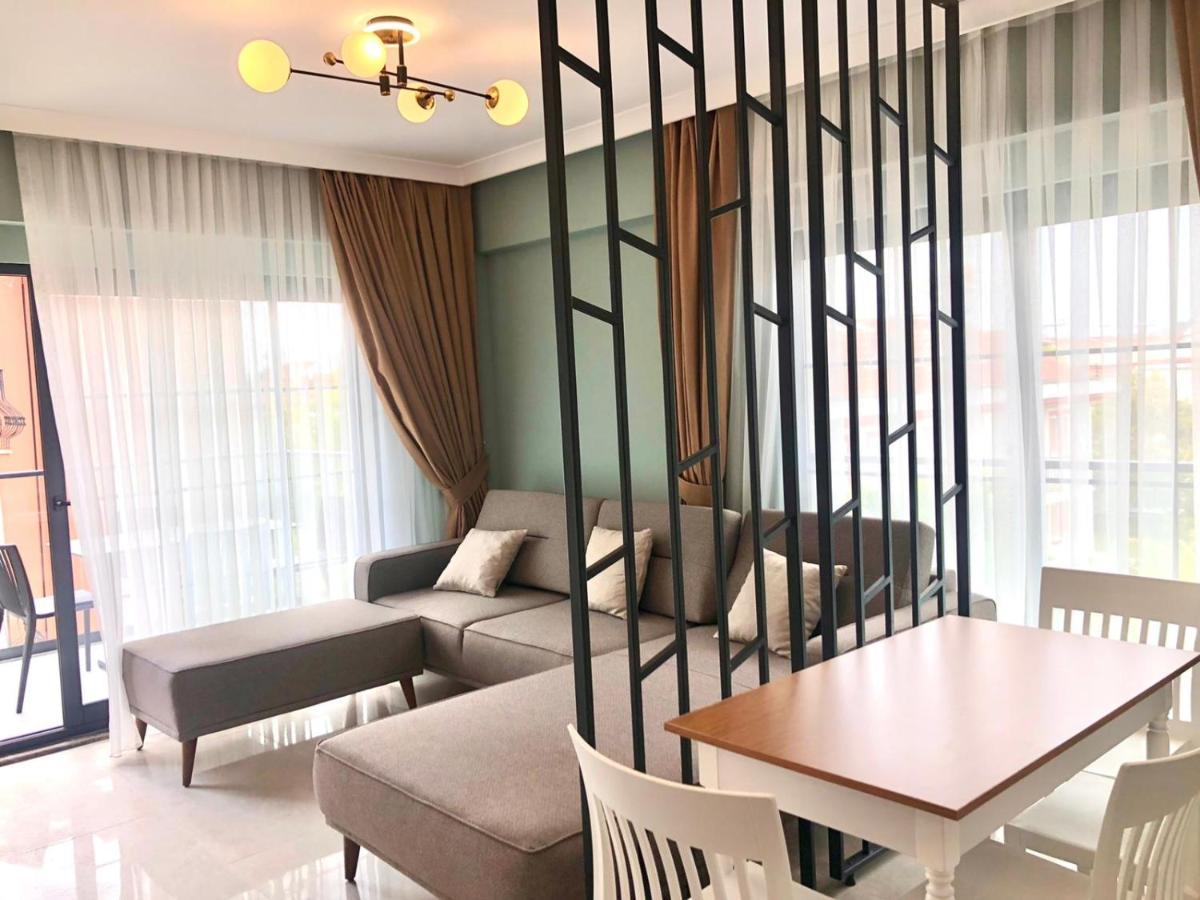 Juglans Aparthotel *