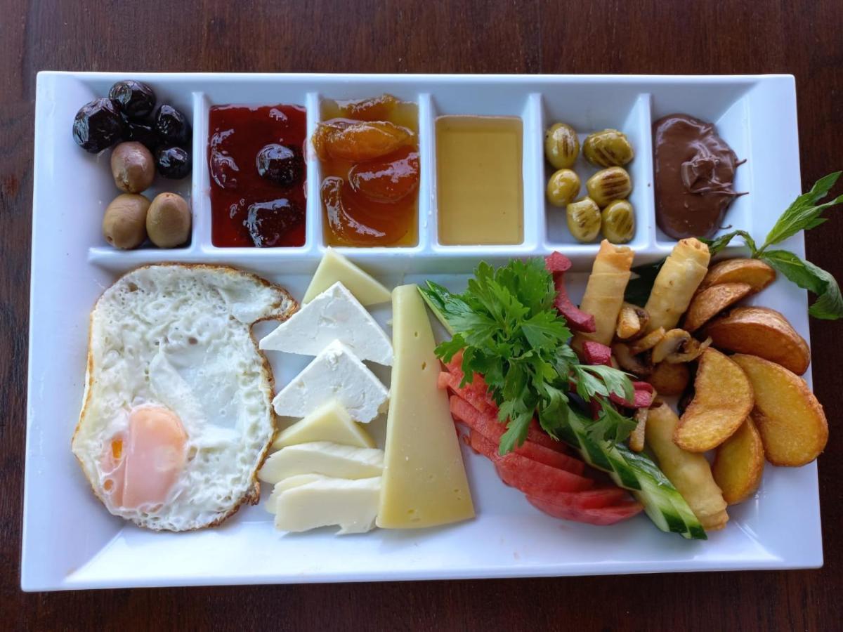 Juglans Aparthotel *