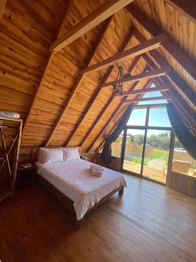 Heaven Bungalow Lodge