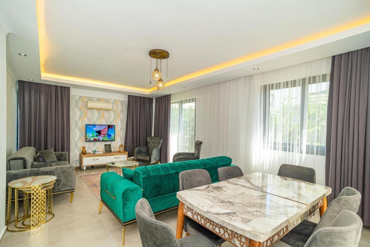 Hisaroenue'de 4 Yatak Odali Villa-villa Bahama Villa *
