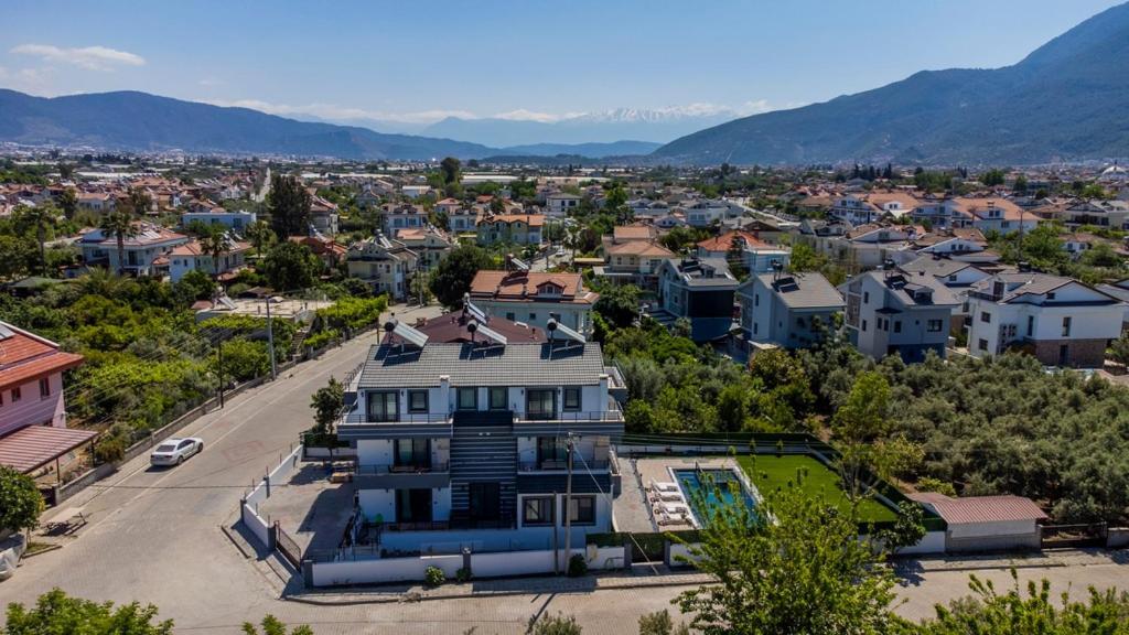 Apartment Havuzlu Sitede Luks Tatil Evi - Zeybek Apart 2 Fethiye
