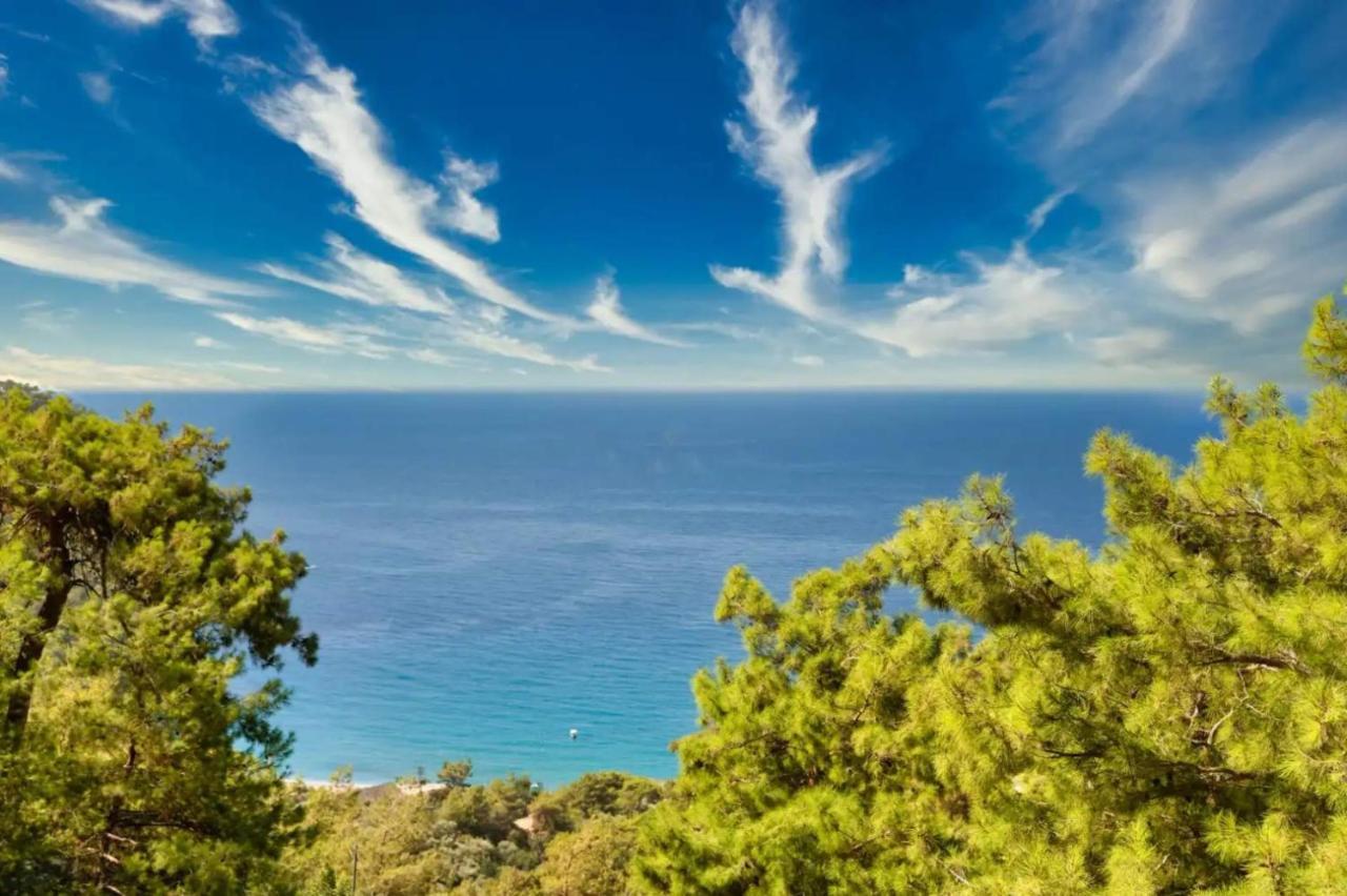 Kabak Villa