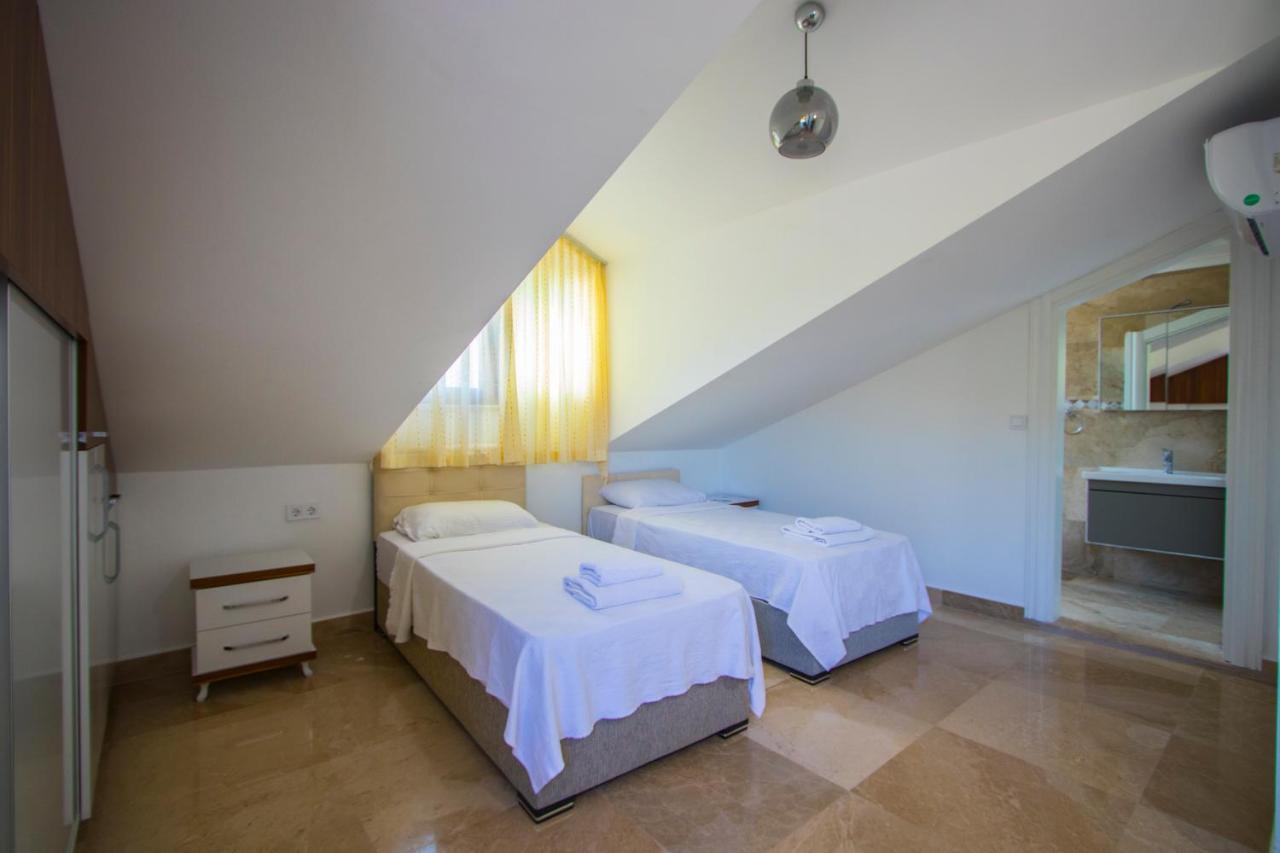 Villa Silver Sami Villa, Oezel Havuzlu, Fethiye, *
