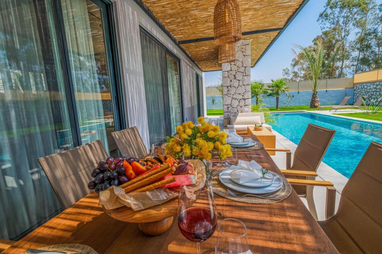 Viohouses - Luxury Private Pool *