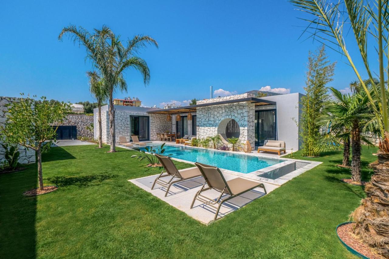 Viohouses - Luxury Private Pool *