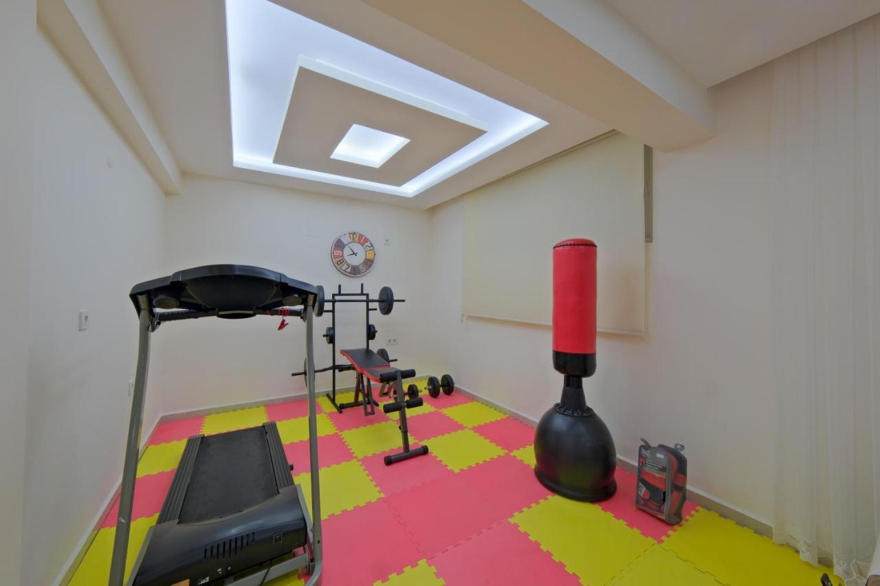 Merkezi Dogayla Ic Ice 4+2 White Villa