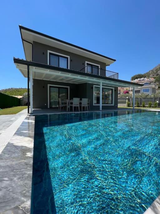 Villa Gocekte 4+1 Havuzlu Luks Villa, Gocek *