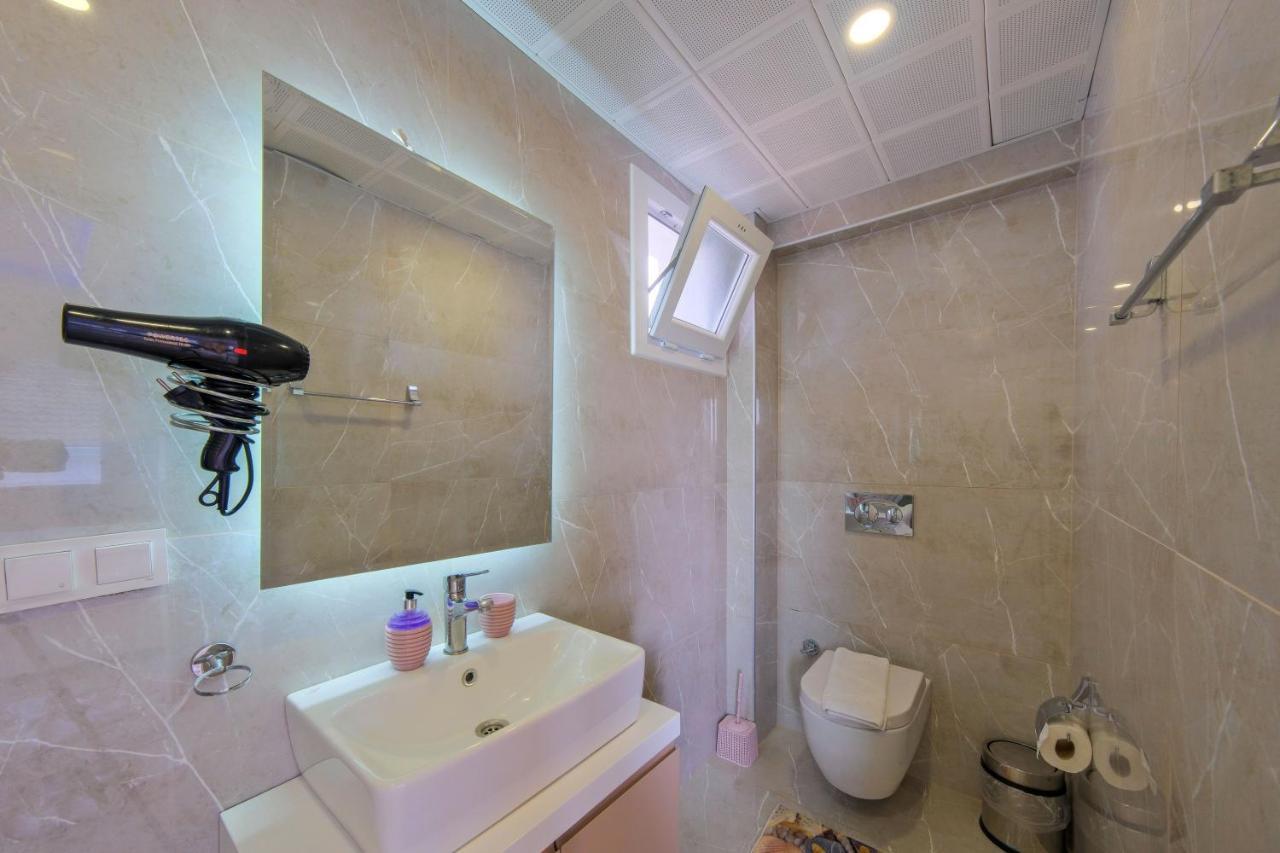 Merkezi Dogayla Ic Ice 4+2 White *