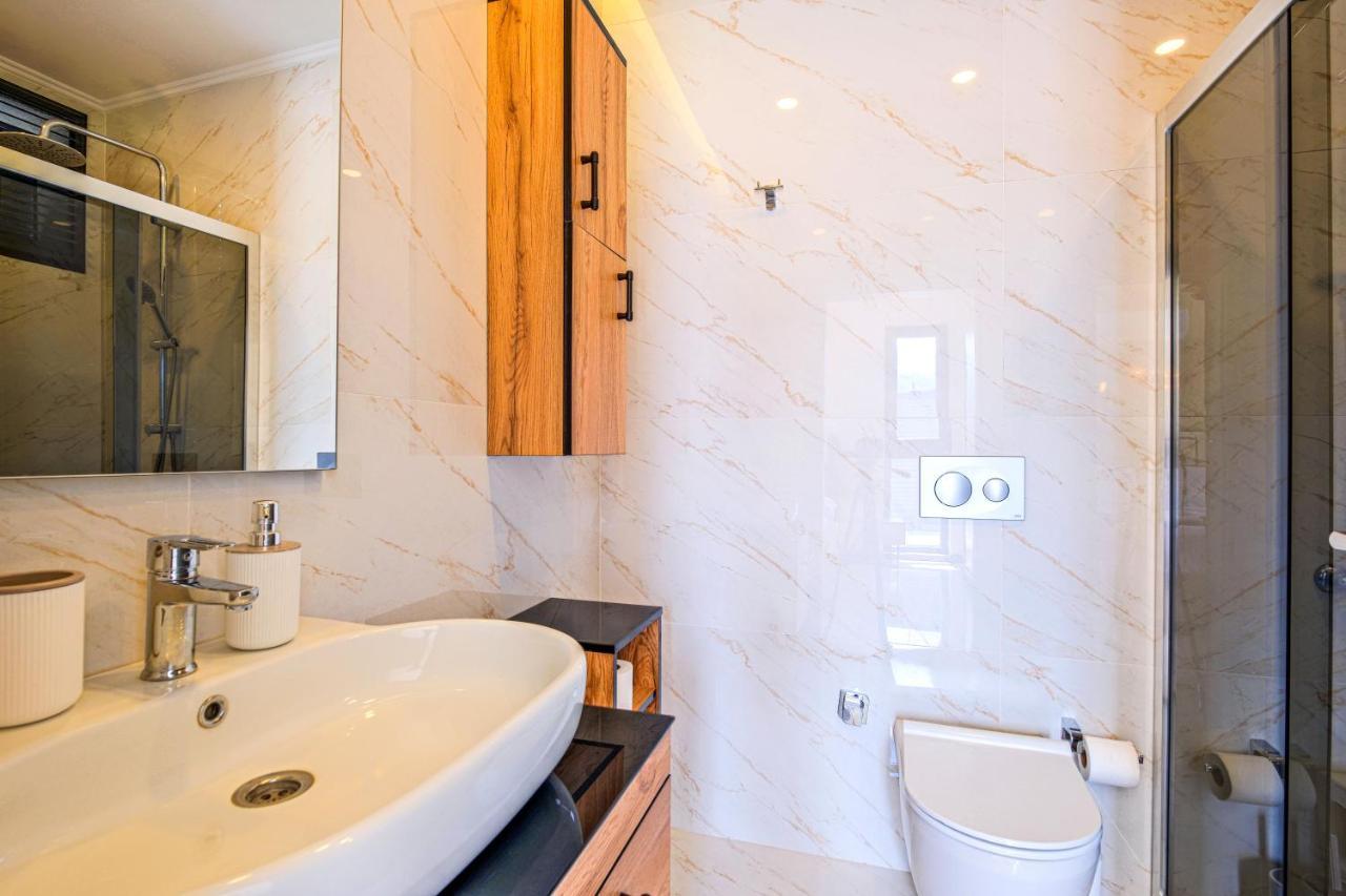 Eosa Homes 2 - *