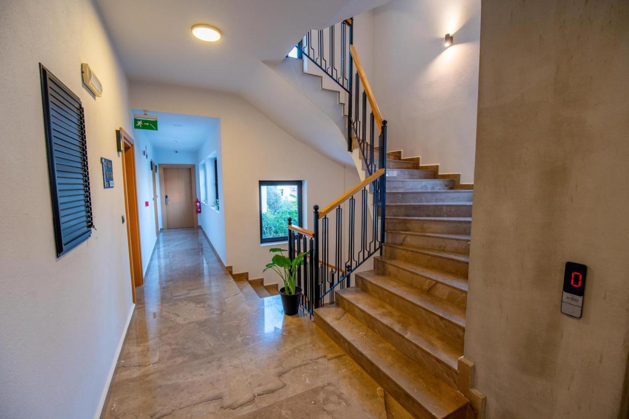 Belci House
