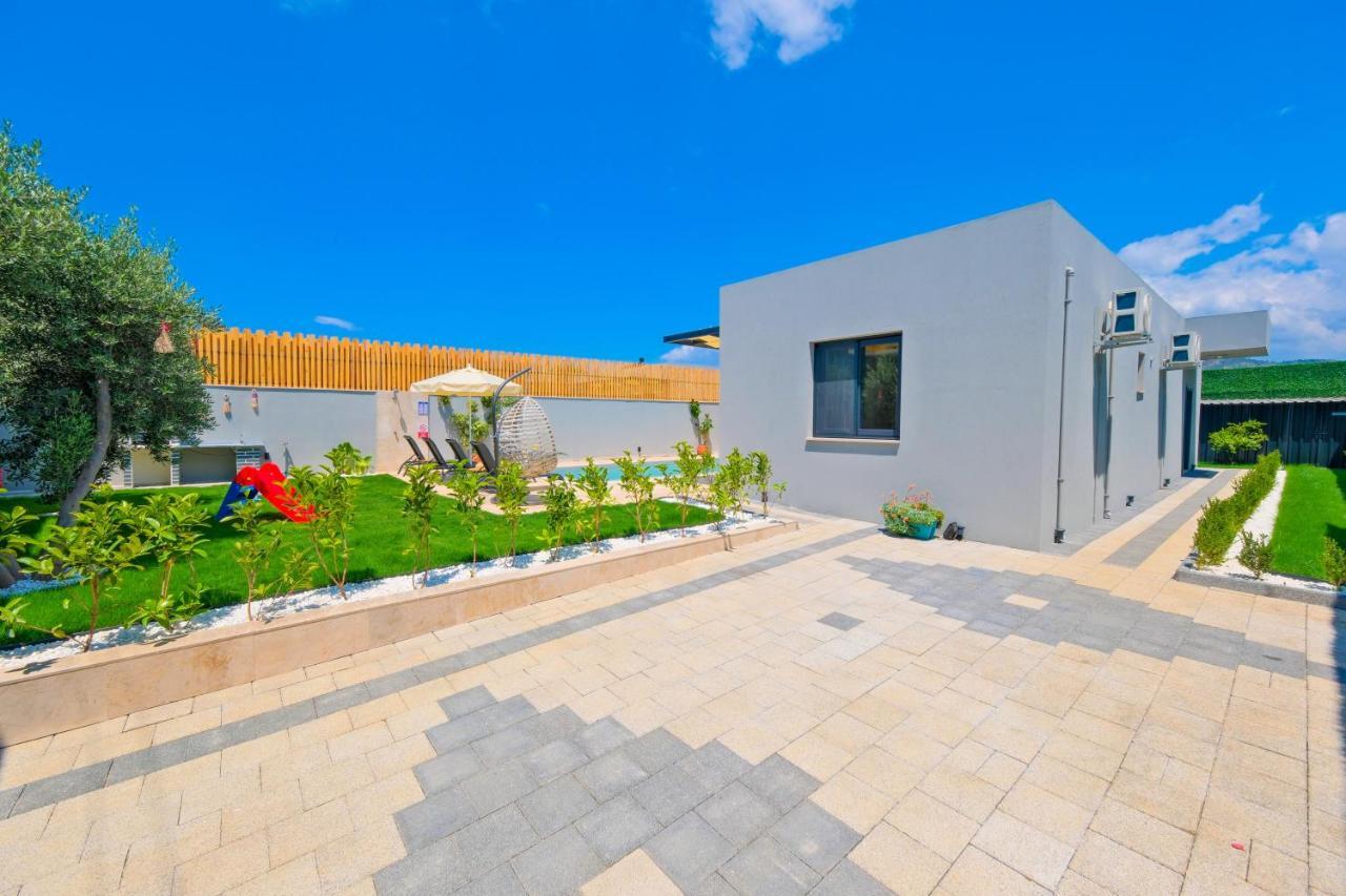 Enu 2 Villa *