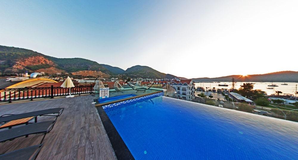 Otel Mara Business