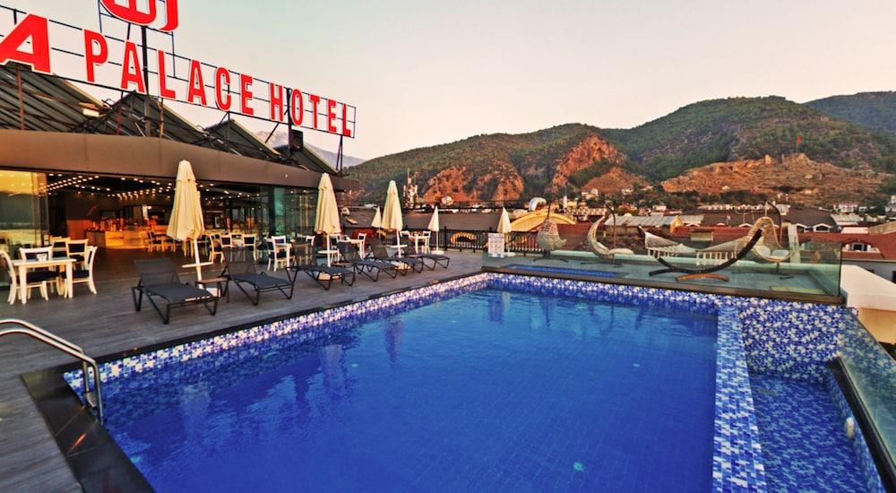 Otel Mara Business