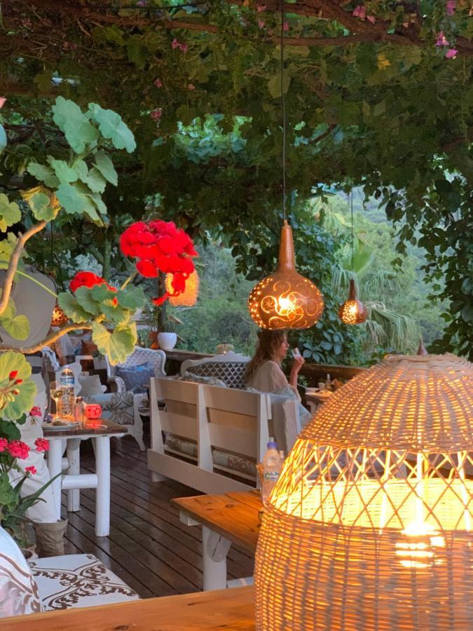 Bamboo With Sea View In Kabak Bay, Oeluedeniz Hotel