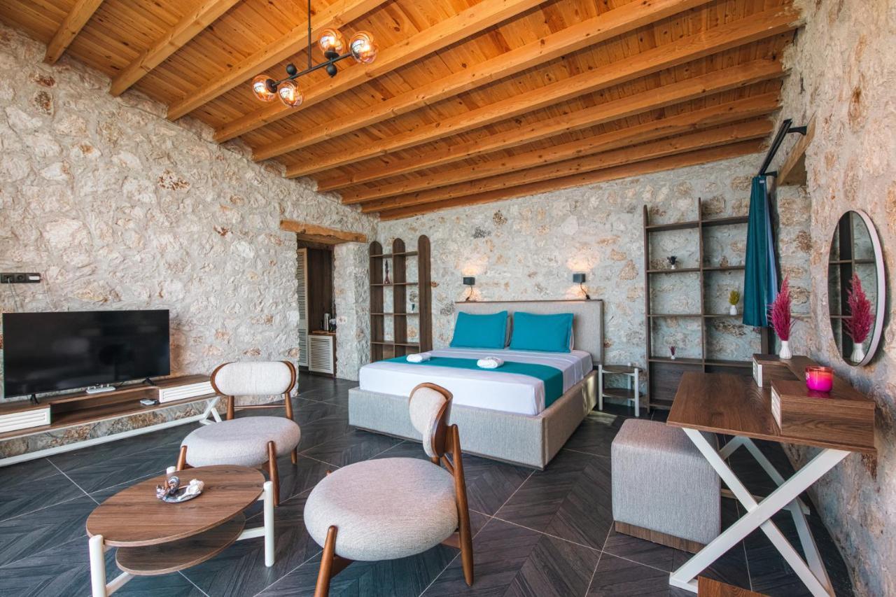 La Luna Faralya Villa *