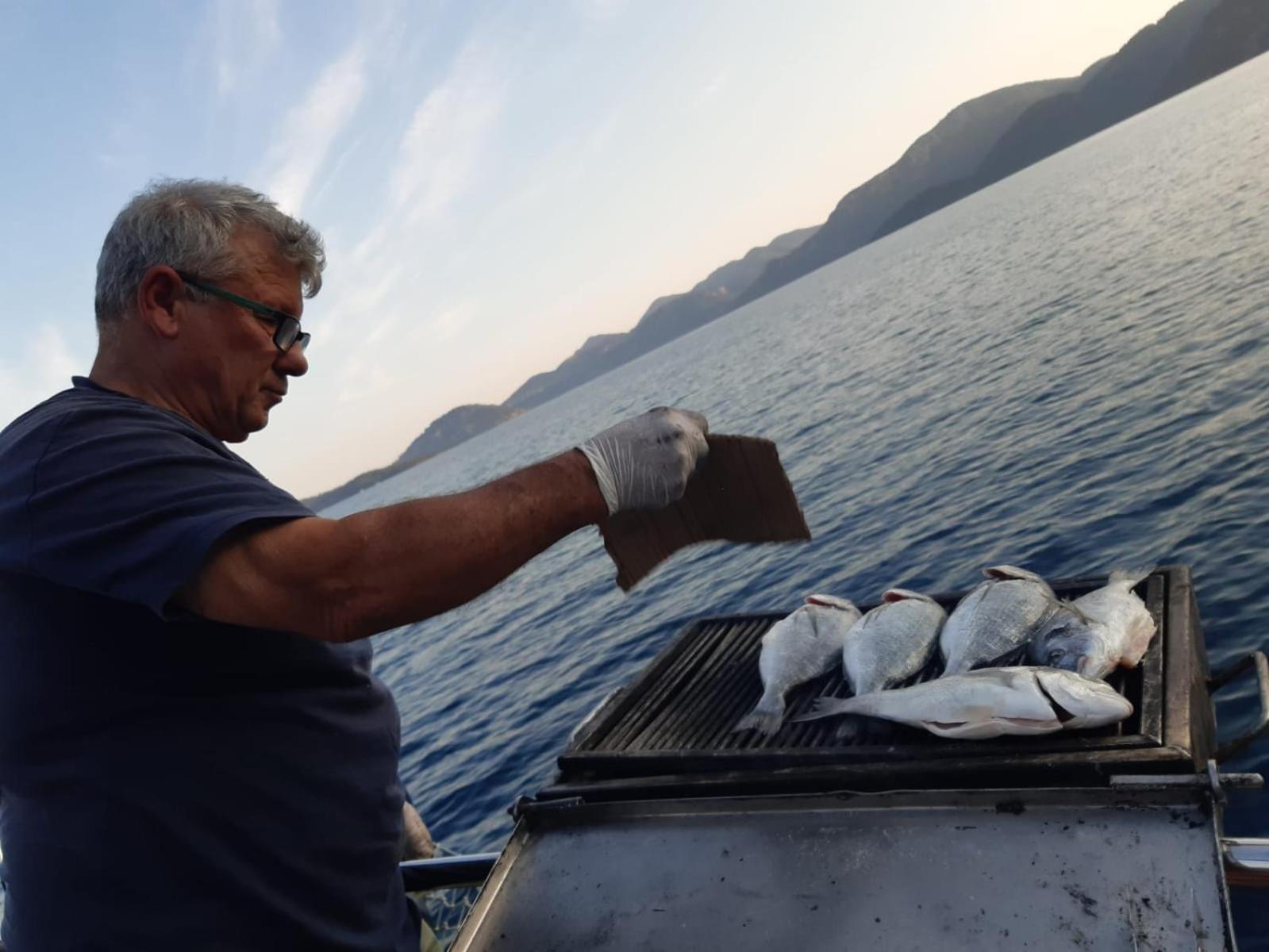 Hayat Bu, Boot * Fethiye