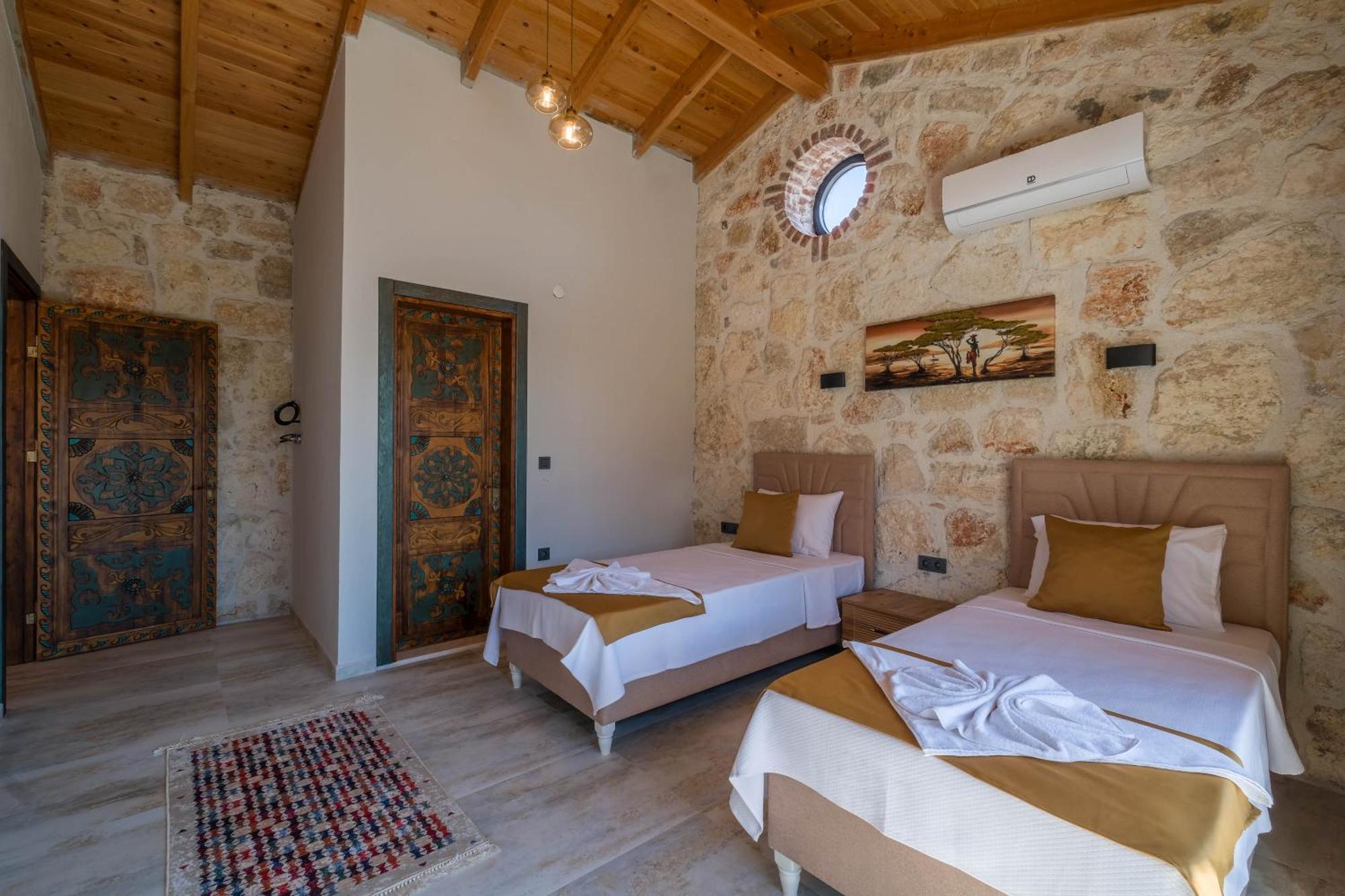 Villa Mugla Stone Daylight 1 *