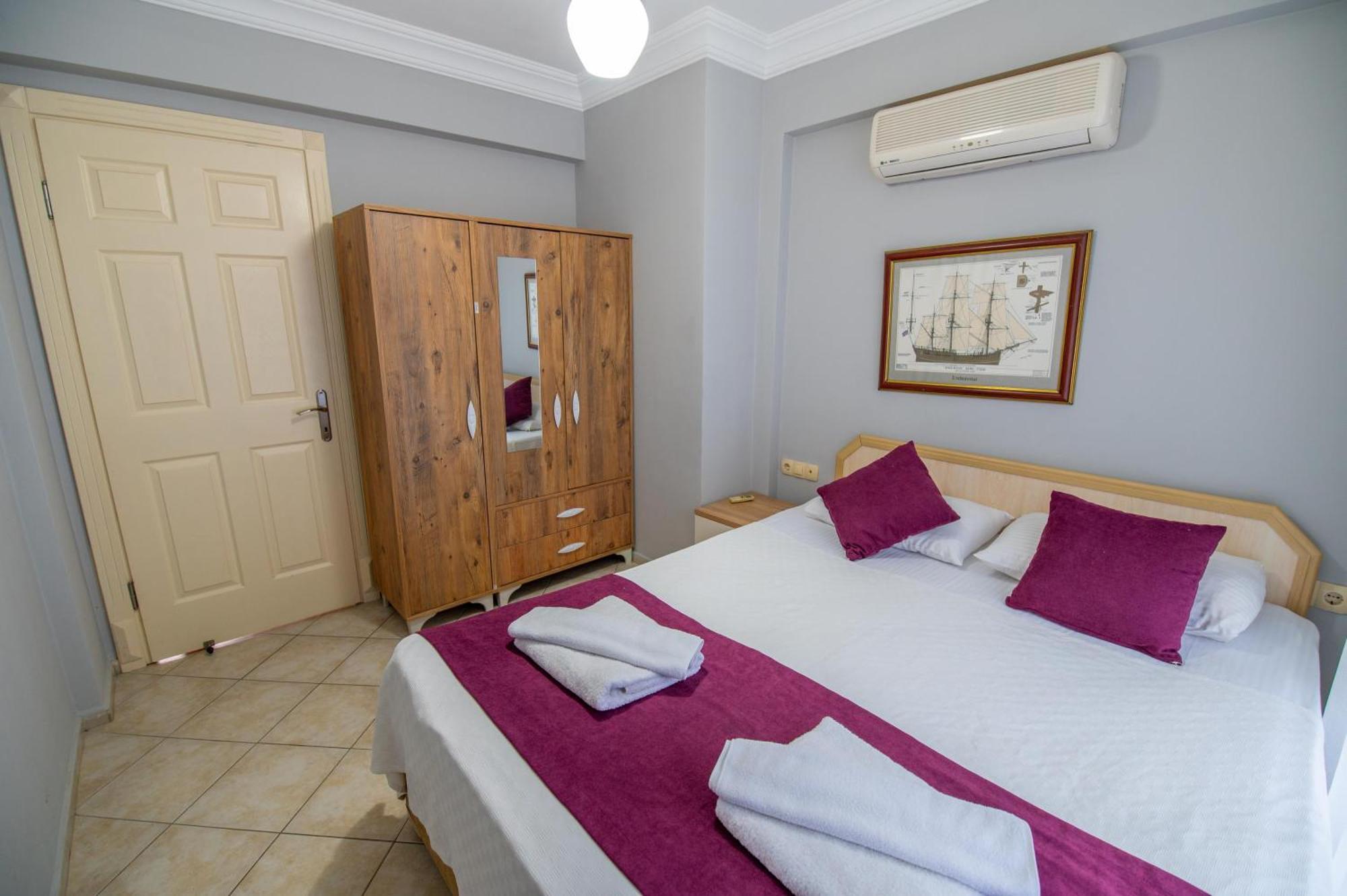 Sunset Villas&apartments 4*