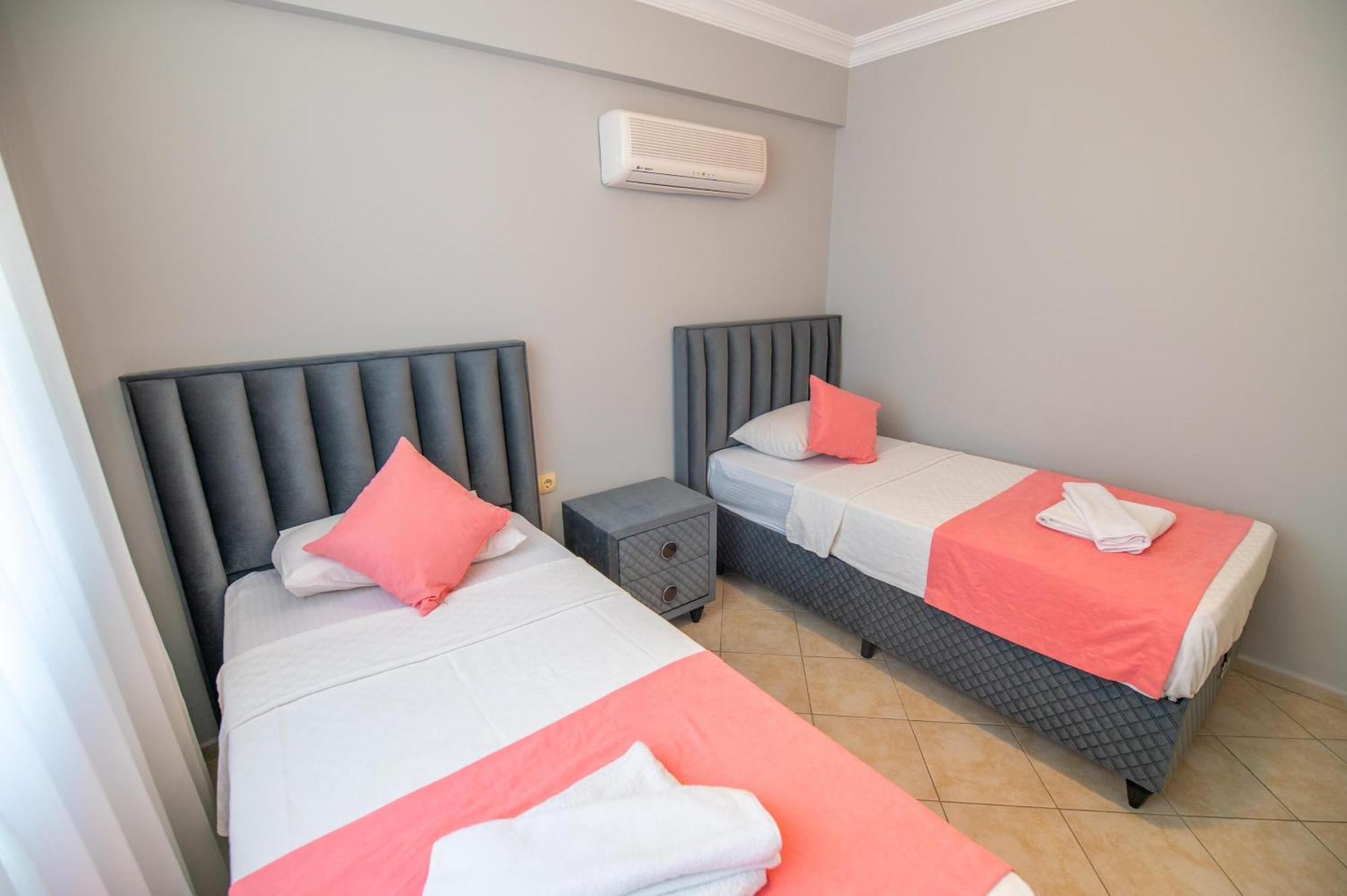 Aparthotel Sunset Villas&apartments